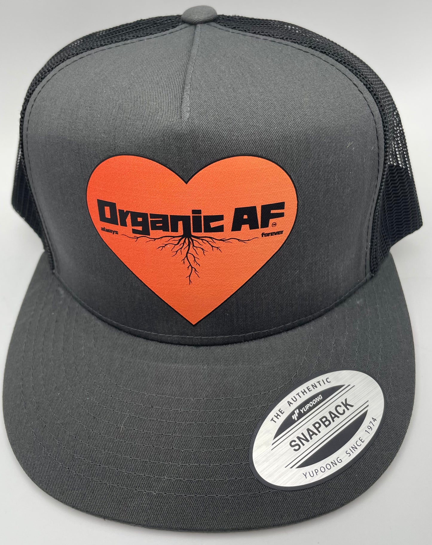 Organic AF ‘Heart’ Classic Flat Bill Trucker Hat - charcoal & black